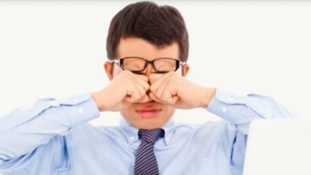 اسباب اجهاد العين eye strain symptoms
