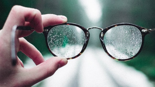 أسباب تشوش الرؤية blurred vision and headache